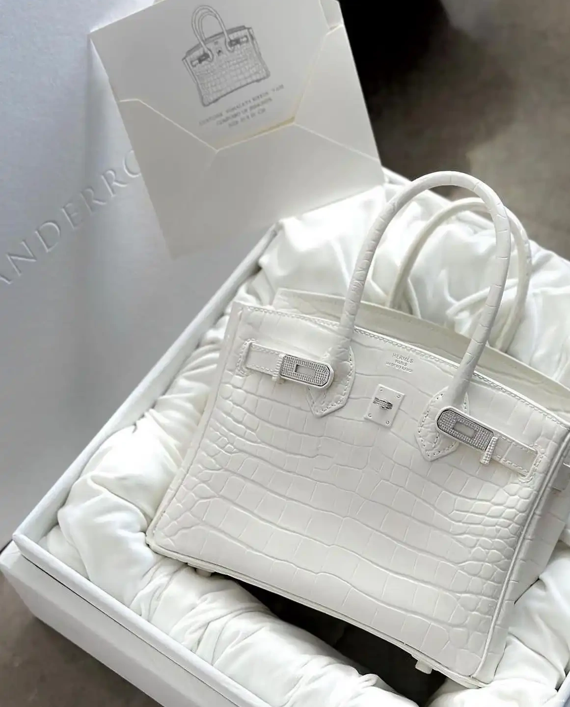 BIRKIN CUSTOM FLOWER BAG VASE 0616